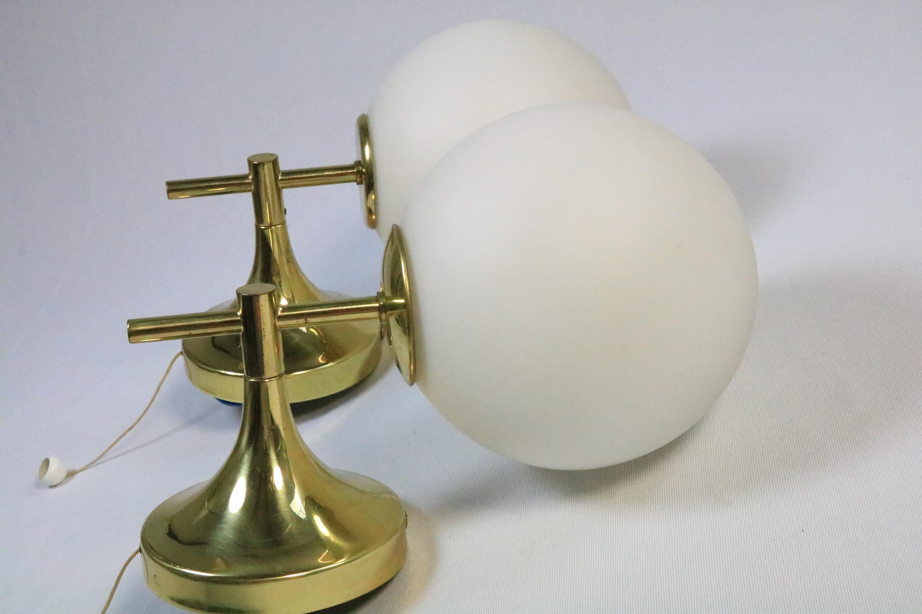 Late 20th Century 2 x Wall Lamp, Wall Sconce, Glass Balls, by TEMDE, Brass, 1970s For Sale