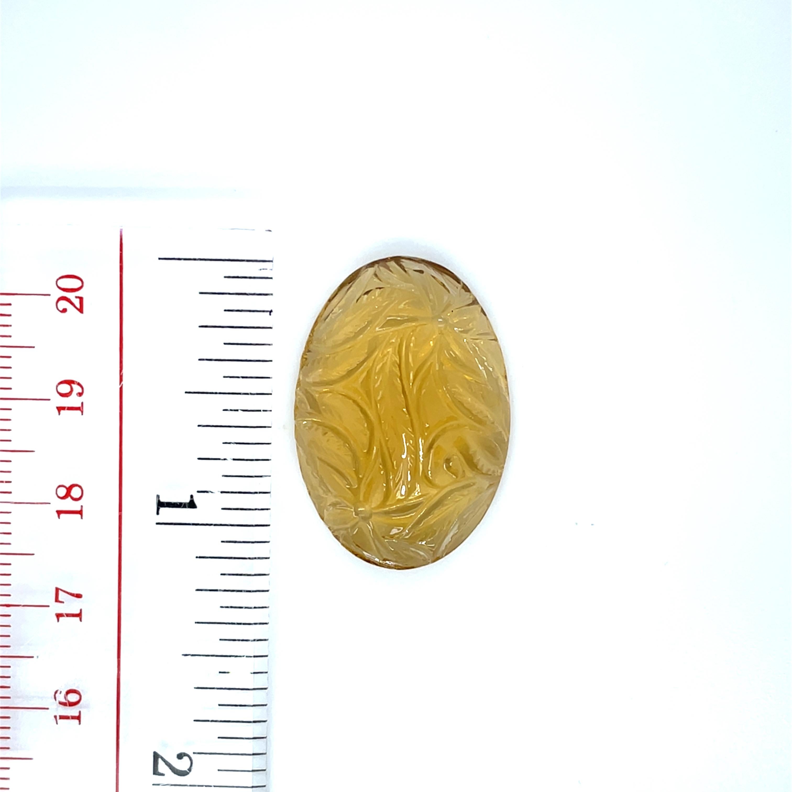Women's or Men's 2 Yellow Green Amethyst Carving 89.92 cts For Sale