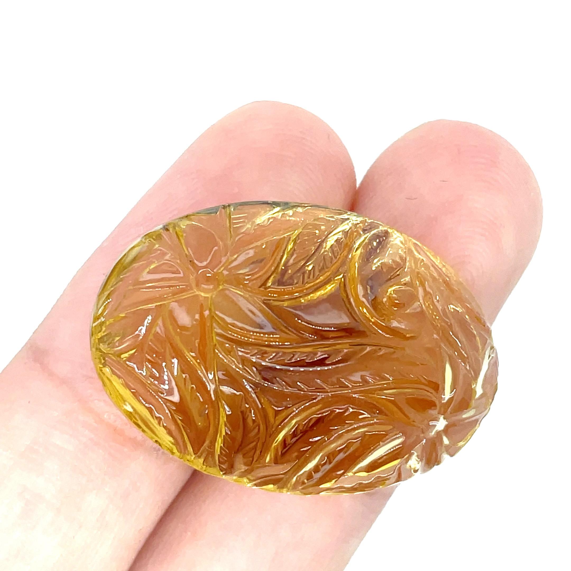 2 Yellow Green Amethyst Carving 89.92 cts For Sale 1