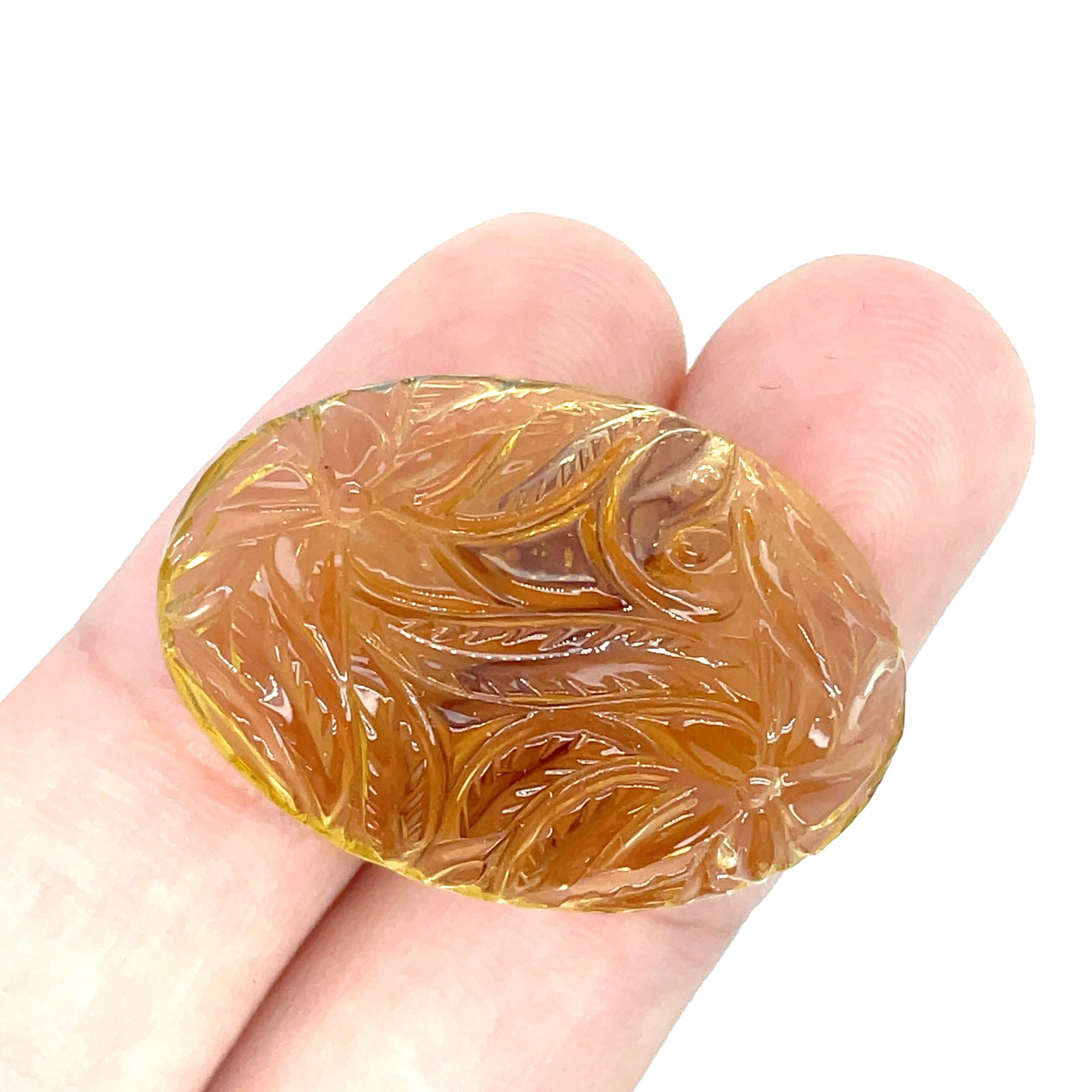 2 Yellow Green Amethyst Carving 89.92 cts For Sale 3
