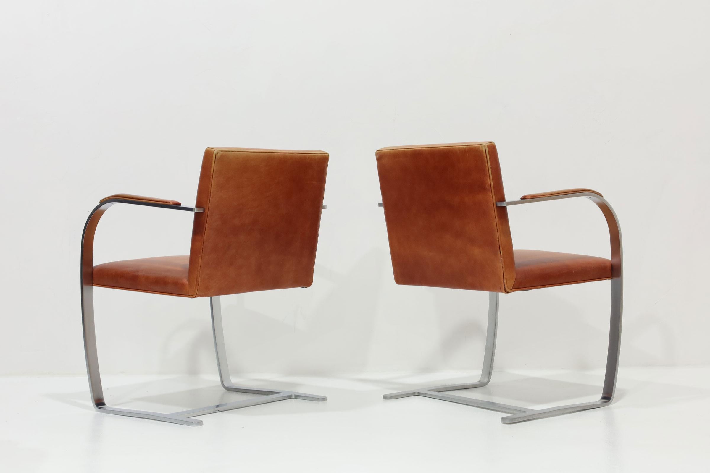20 verfügbar !! Flachbarer Brünner Stuhl von Knoll aus gebürstetem Stahl, Leder im Angebot 3