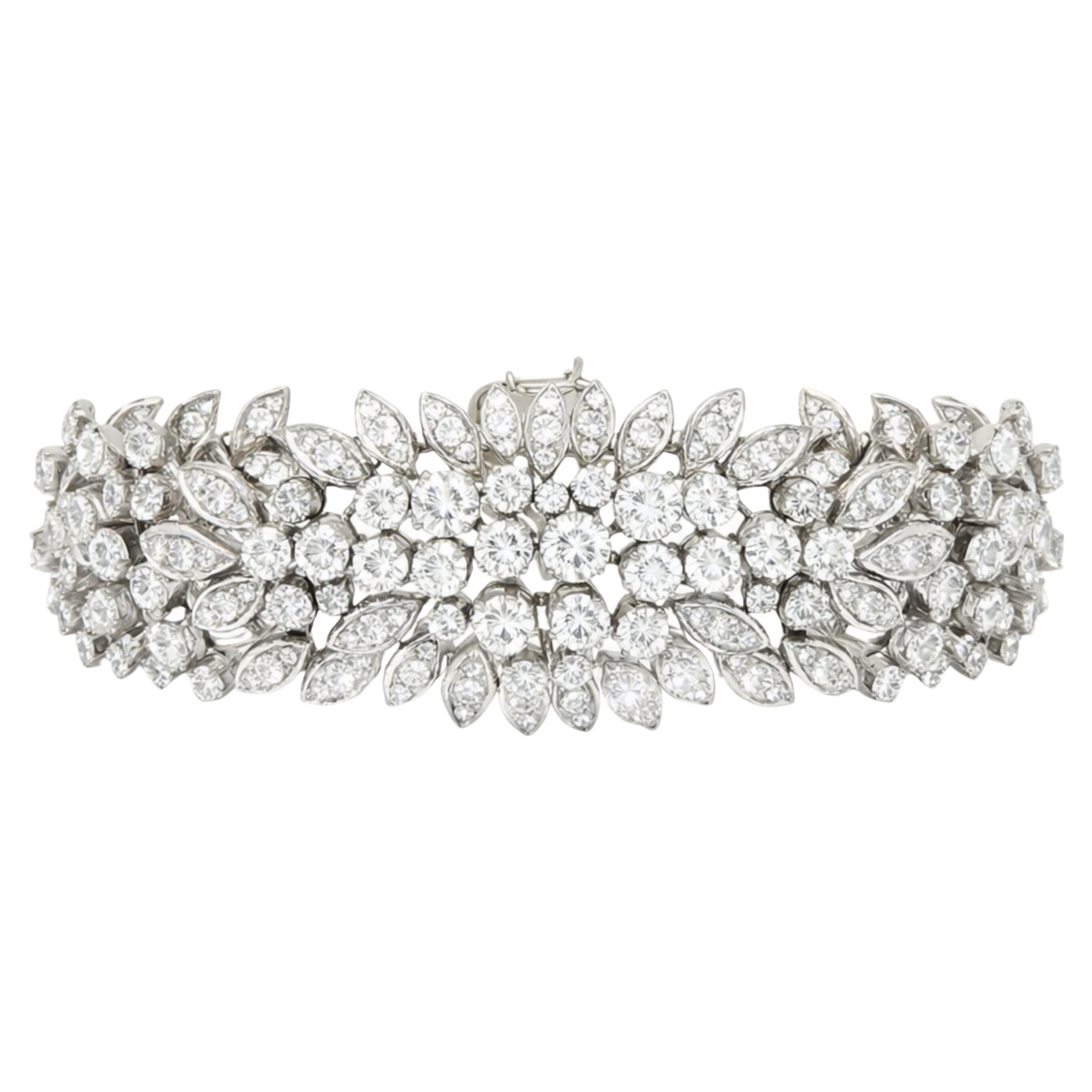 20 Carat Art Deco Diamond Platinum Bracelet en vente