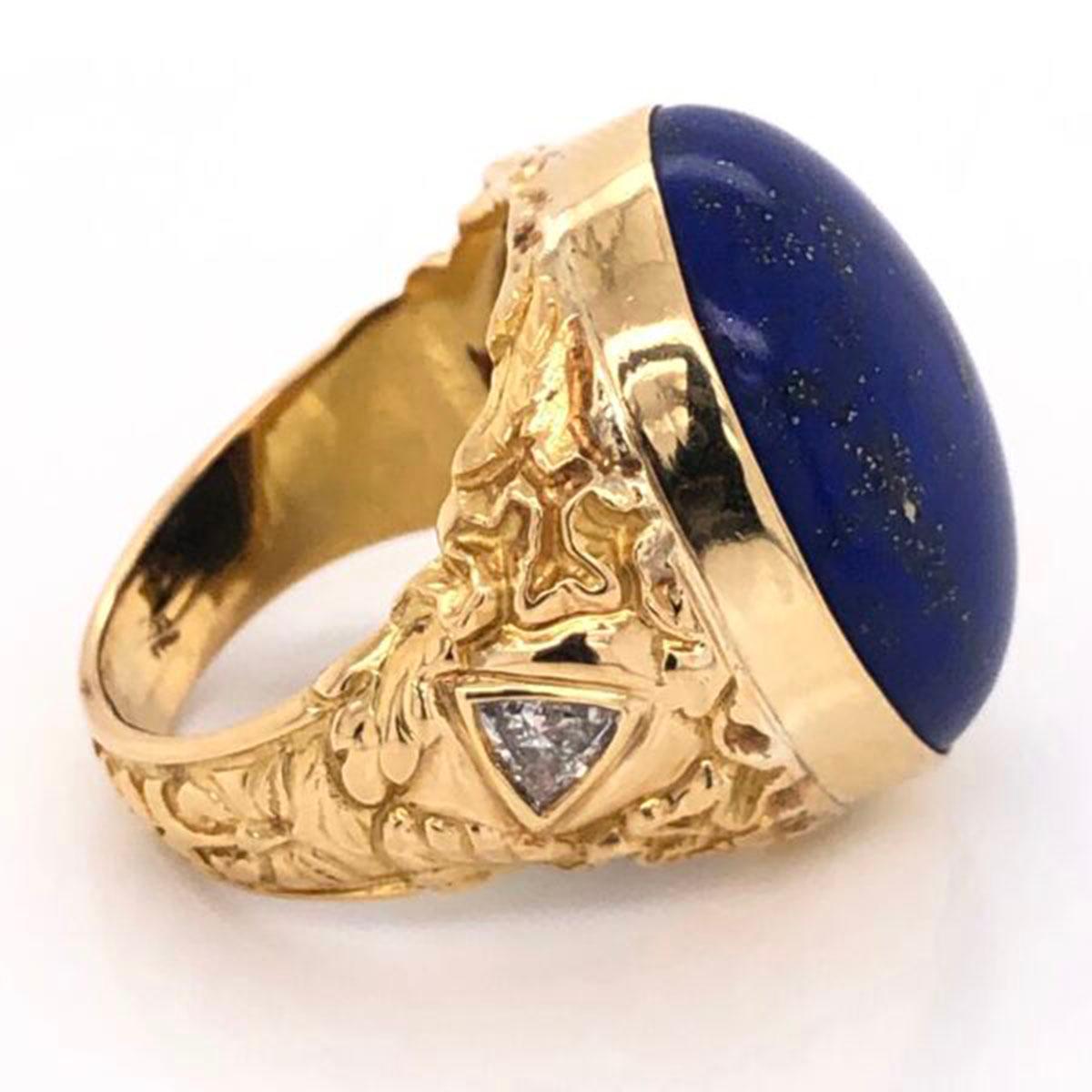 Men's 20 Carat Blue Lapis Lazuli Gentleman’s Gold Ring Estate Fine Jewelry