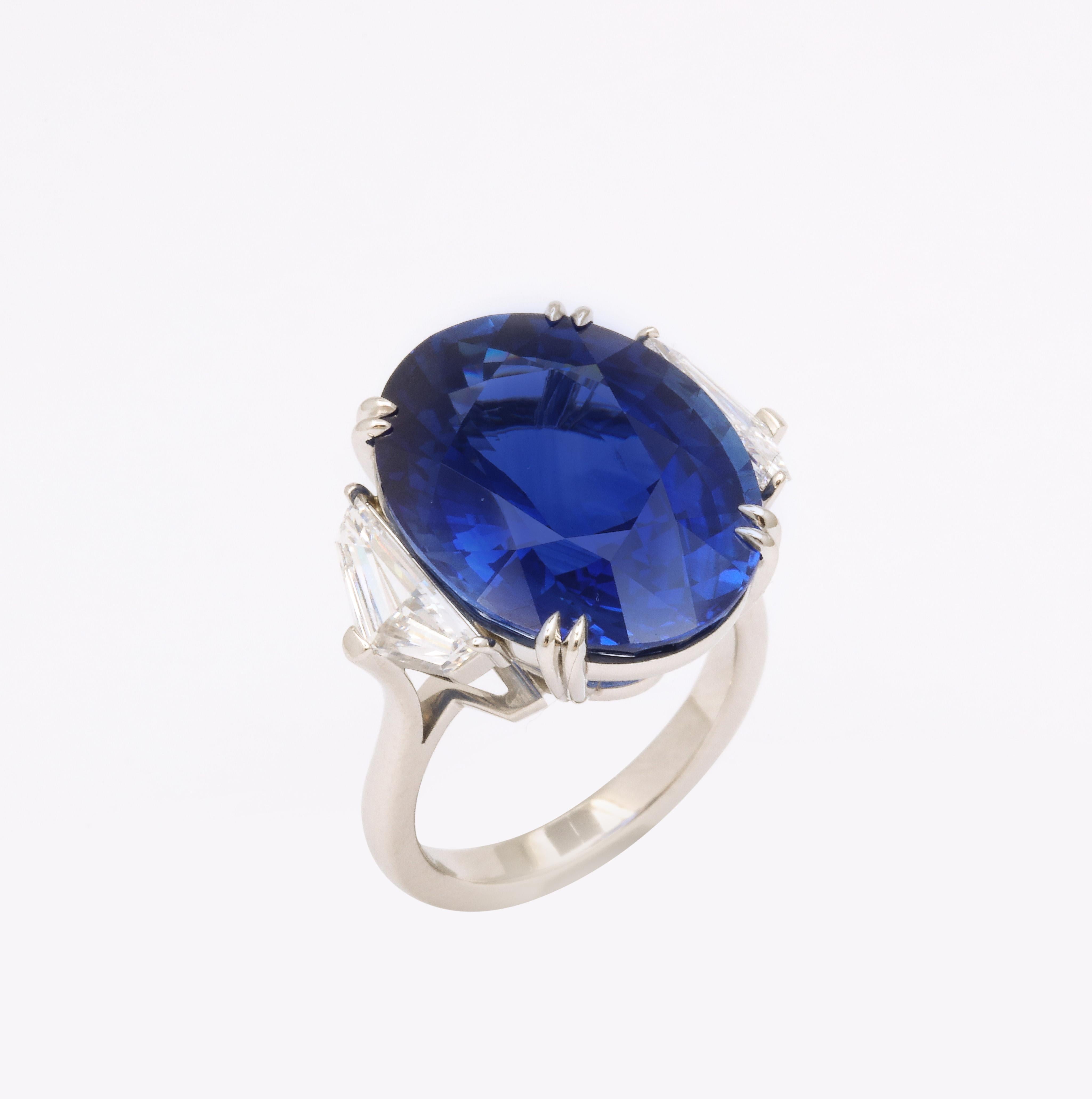 20 Carat Blue Sapphire Ring For Sale 1