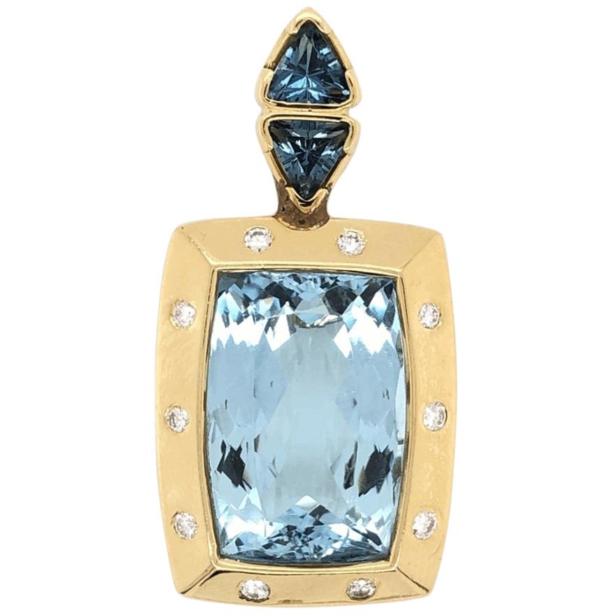 20 Carat Blue Topaz Gemstone Diamond Gold Pendant Enhancer Fine Estate Jewelry For Sale