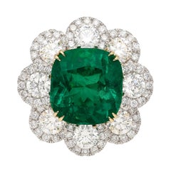 ~20 Carat Colombian Emerald Cushion Cut GRS Certified and Diamond 18K Set