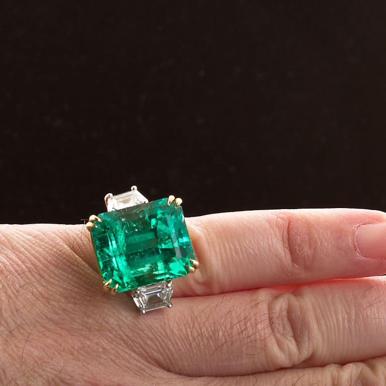 20 Carat Colombian Emerald Engagement Ring at 1stDibs 20 carat