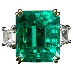 20 Carat Colombian Emerald Engagement Ring 