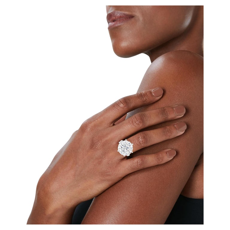 Graff 20 Carat Diamond Ring Flame Emerald Cut Diamond Engagement Ring