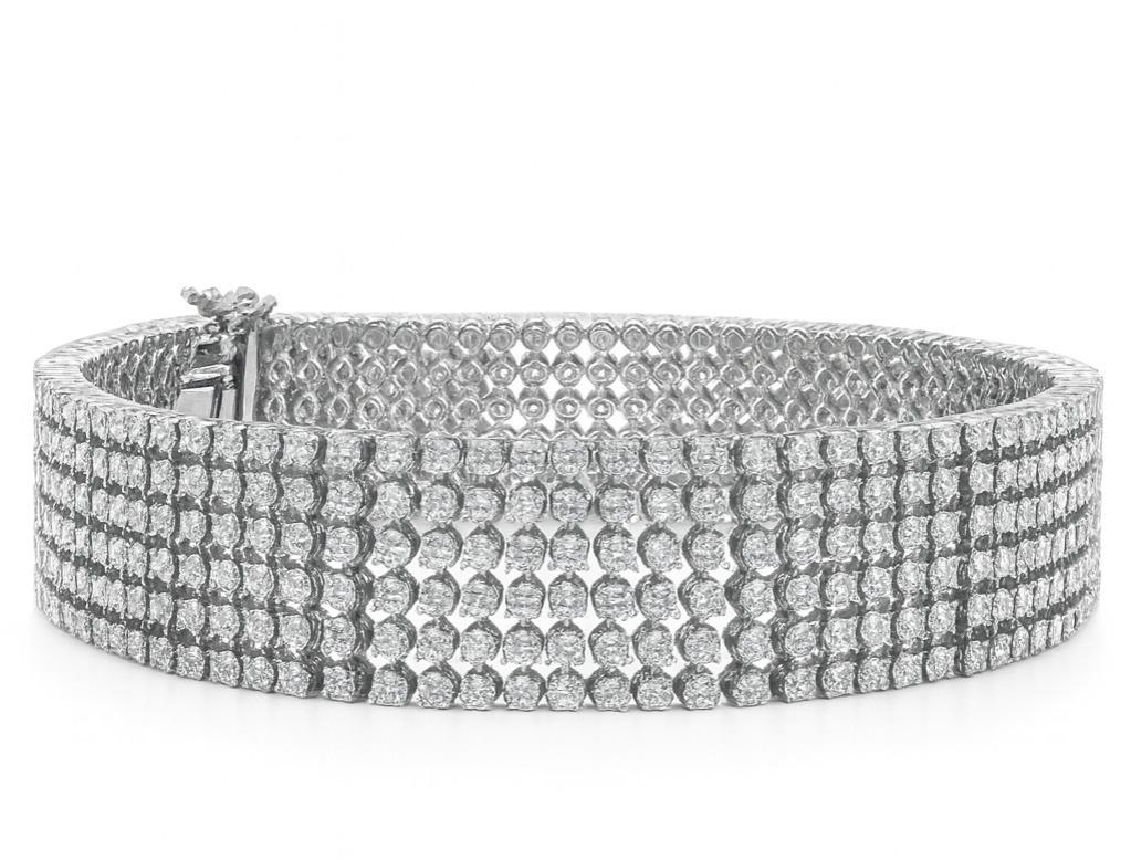 20 Carat Diamond 6-Row Wide Bracelet In Excellent Condition For Sale In Chicago, IL