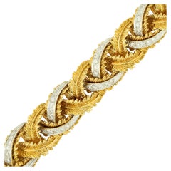 2.0 carat Diamond and Feather Link Design Bracelet 18 karat In Stock