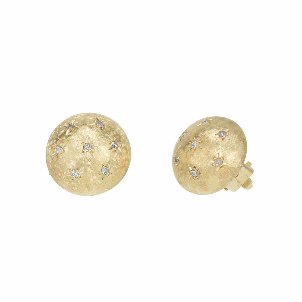 Round Cut .20 Carat Diamond Yellow Gold Button Style Florentine Clip Post Earrings  For Sale