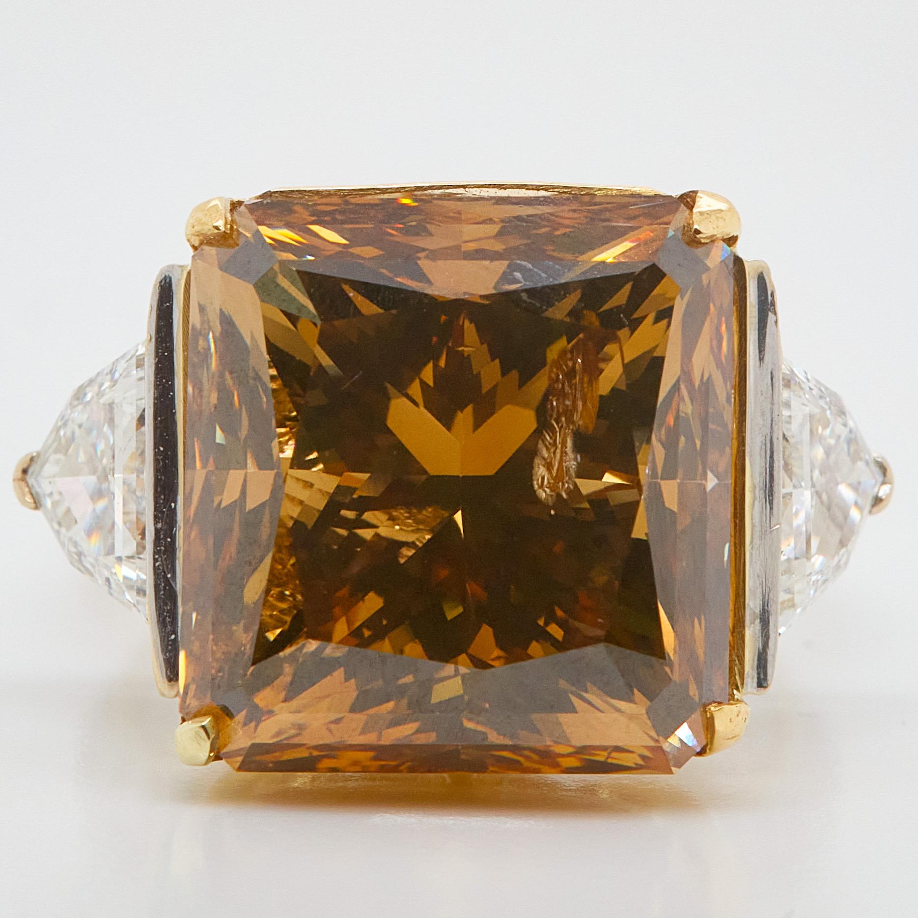 20 Karat Ausgefallener tiefbrauner orangefarbener Diamant-Verlobungsring, GIA-zertifiziert (Radiantschliff) im Angebot