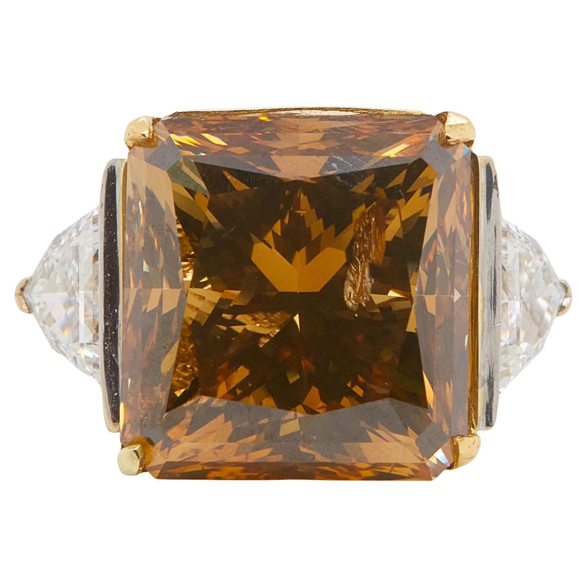 Bague de fiançailles en diamant orange foncé fantaisie de 20 carats, certifié GIA en vente