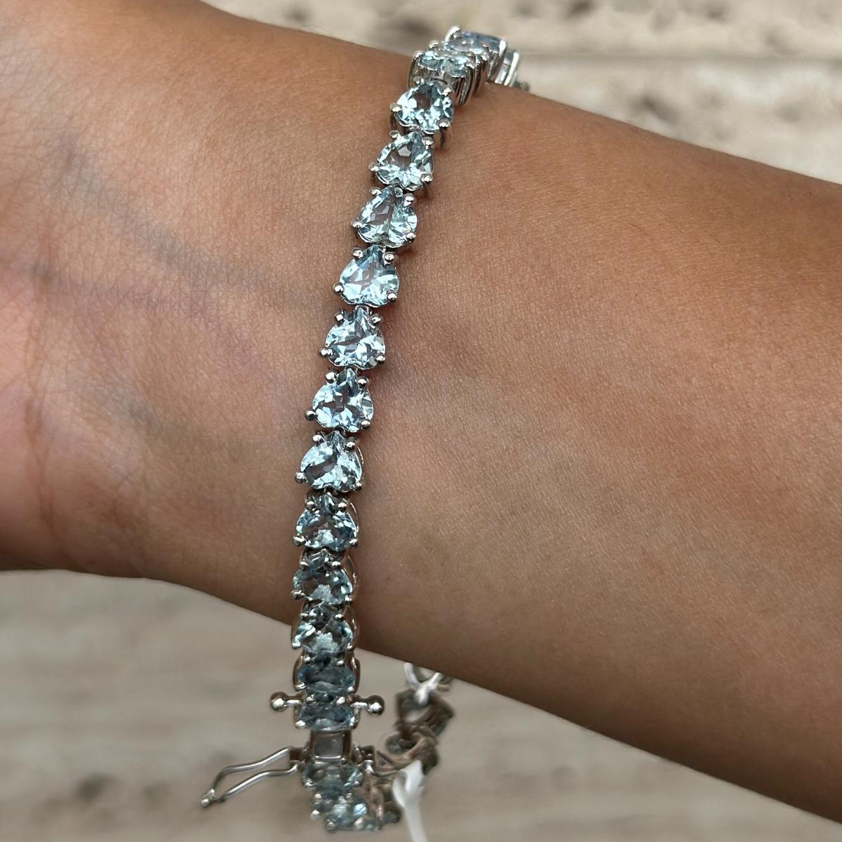 20 Carat Heart Cut Aquamarine Tennis Bracelet for Mother Day Gift in 925 Silver For Sale 3