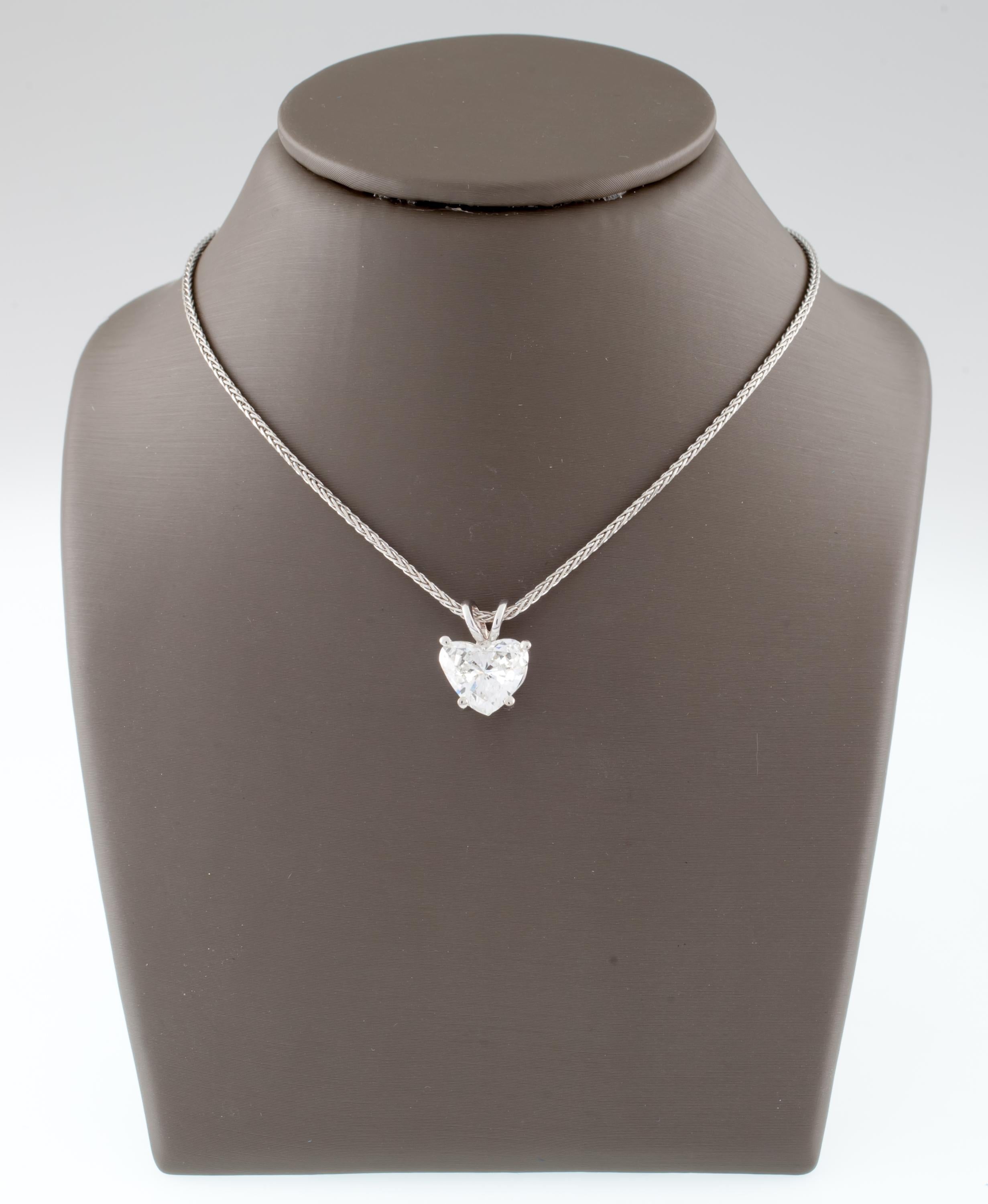 Modern 2.0 Carat Heart Shaped Diamond Solitaire Pendant White Gold Chain