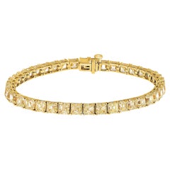 20 Carat Natural Asscher Cut Yellow Diamond Tennis Bracelet, 18K Yellow Gold.