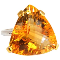 20 Carat Natural Golden Yellow Trilliant Cut Citrine Ring 14 Karat