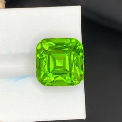 20 Carat Natural Loose Apple Green Peridot Stone Cushion Cut Pakistani Gemstone