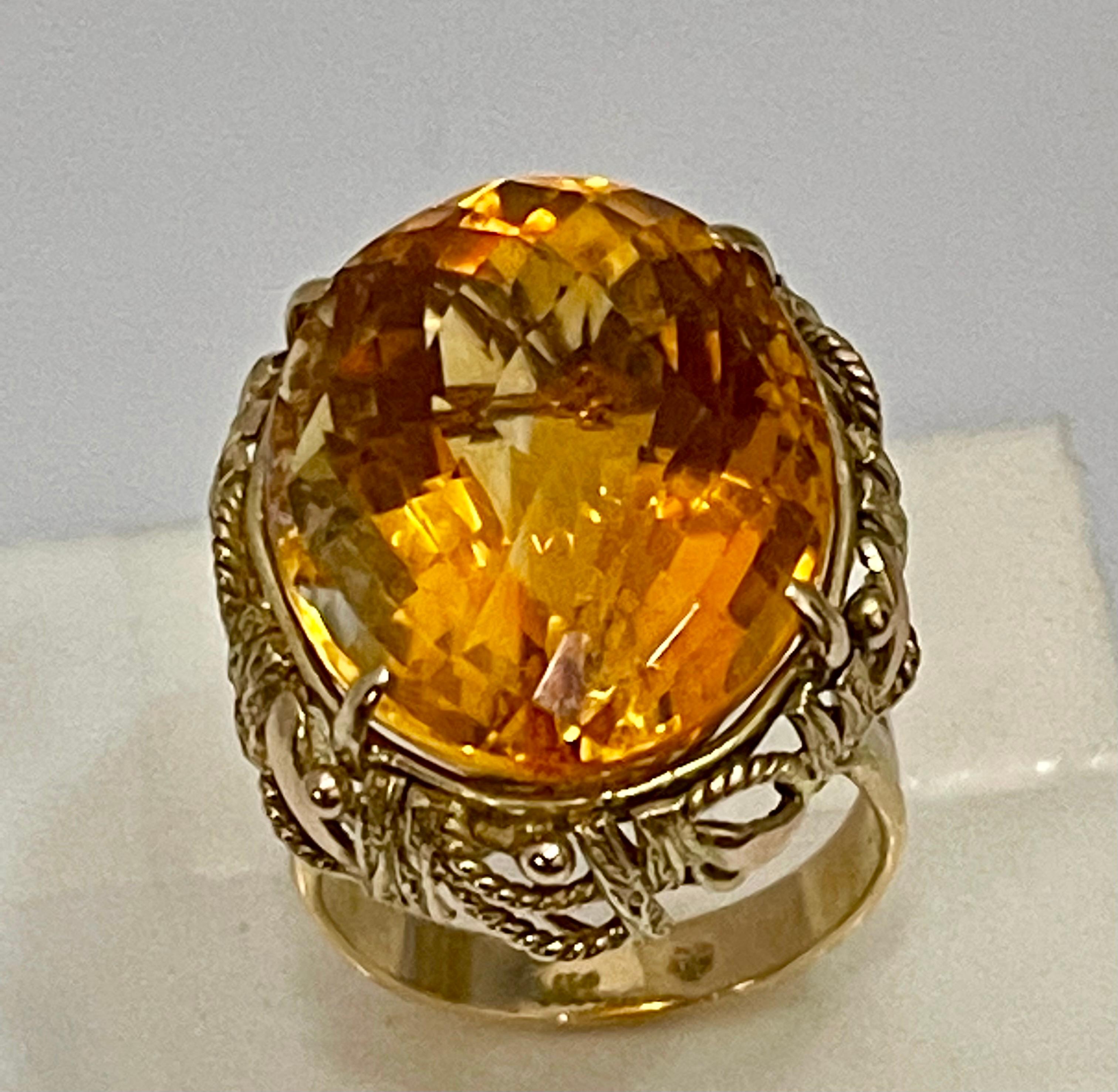 20 Carat Natural Oval Citrine Cocktail Ring in 14 Karat Yellow Gold, Estate For Sale 3