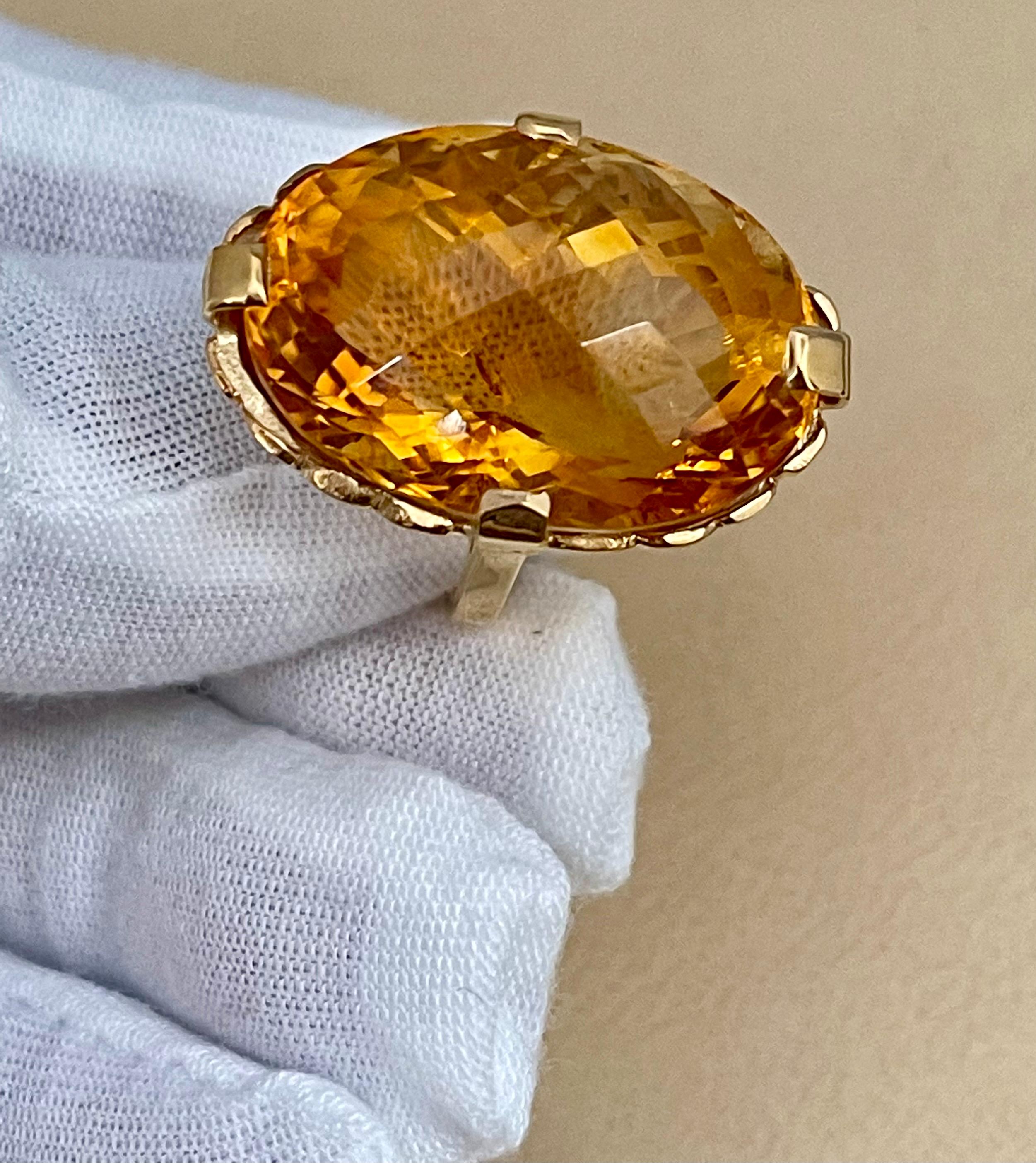 20 Carat Natural Oval Citrine Cocktail Ring in 14 Karat Yellow Gold, Estate For Sale 4