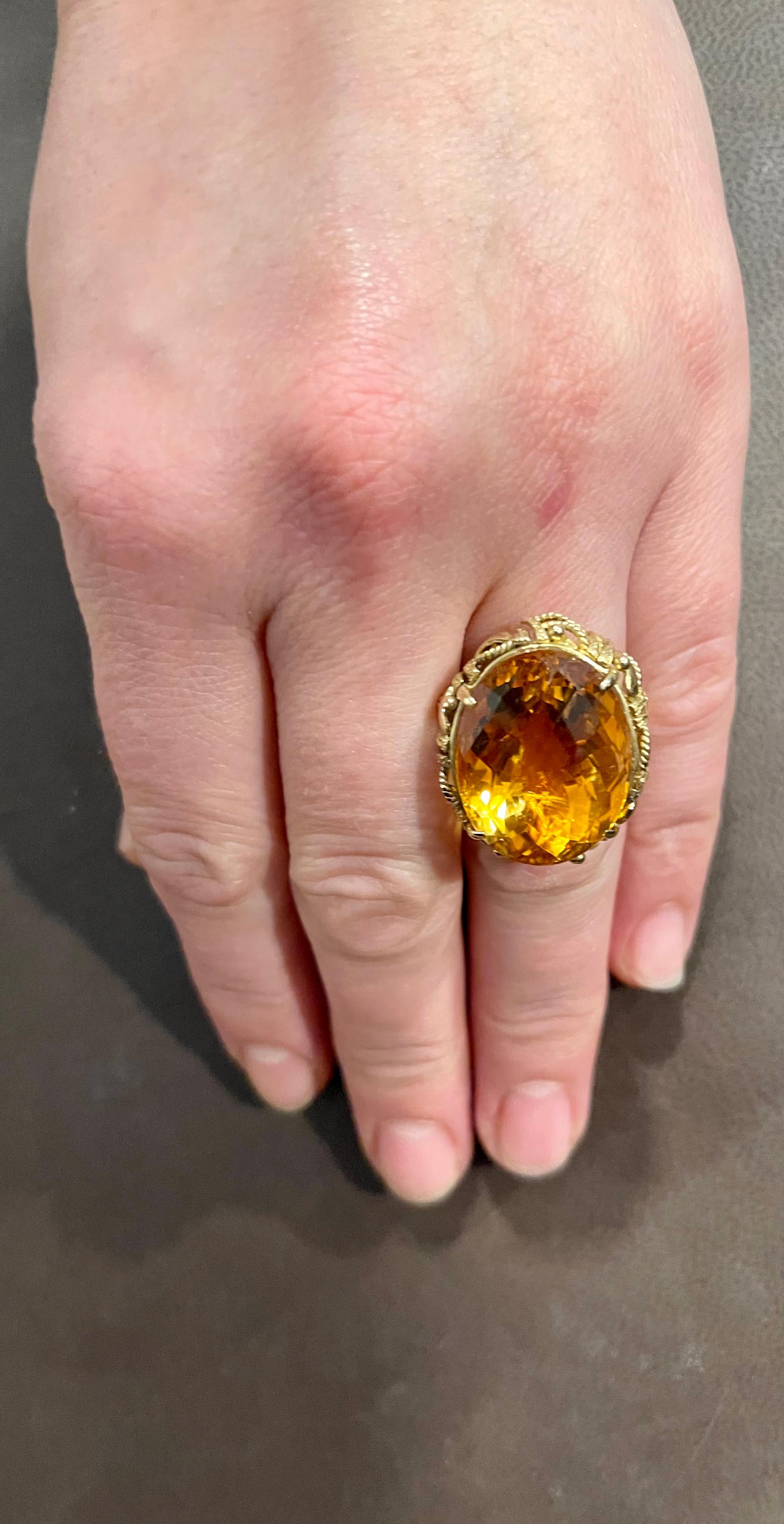20 Carat Natural Oval Citrine Cocktail Ring in 14 Karat Yellow Gold, Estate For Sale 8