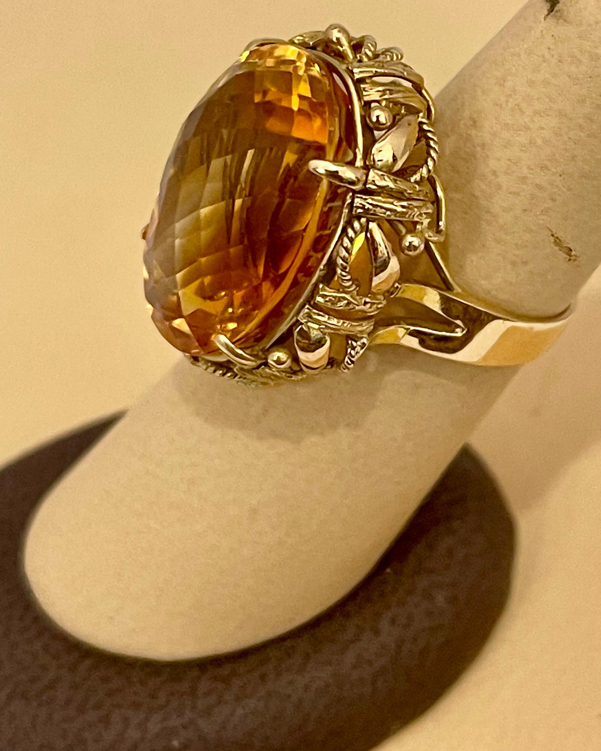 Oval Cut 20 Carat Natural Oval Citrine Cocktail Ring in 14 Karat Yellow Gold, Estate For Sale