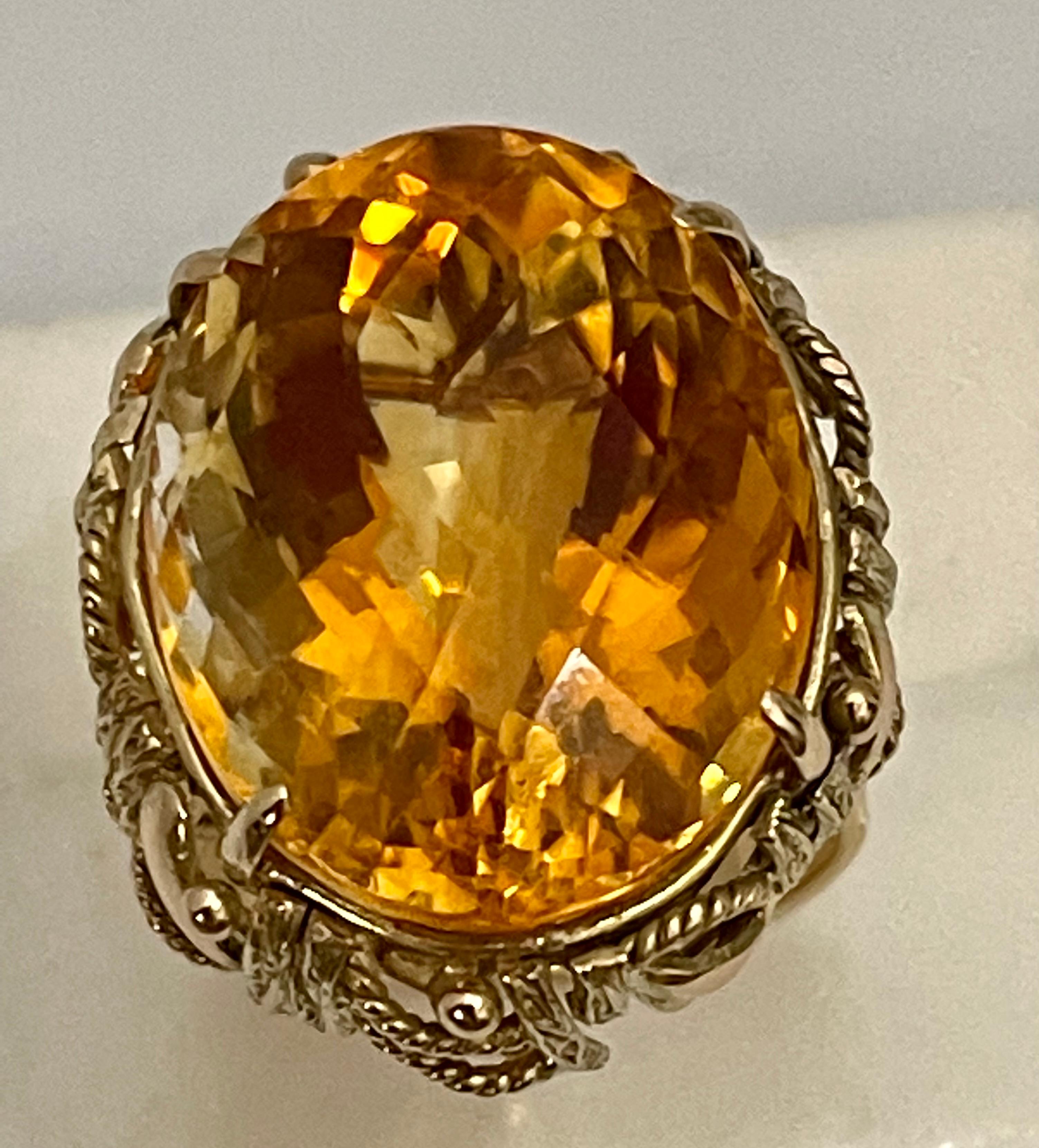 20 Carat Natural Oval Citrine Cocktail Ring in 14 Karat Yellow Gold, Estate For Sale 1