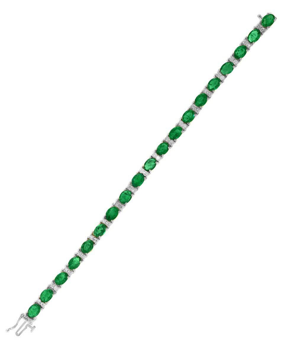 20 Carat Natural Zambian Emerald & 1.6 Ct Diamond Tennis Bracelet 14 Karat Gold In New Condition In New York, NY