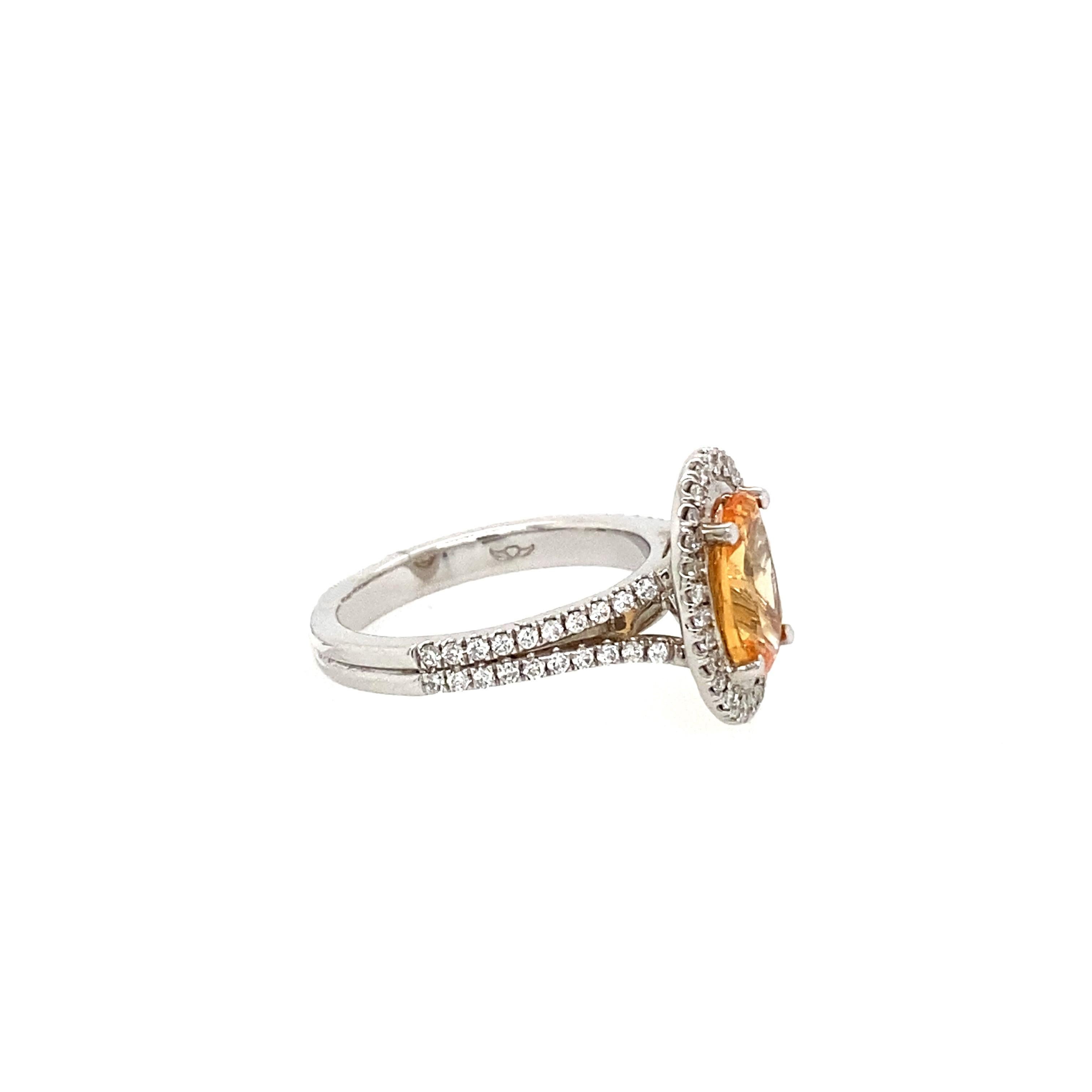 Contemporary 2.0 Carat Orange Sapphire and Diamond Ring  For Sale