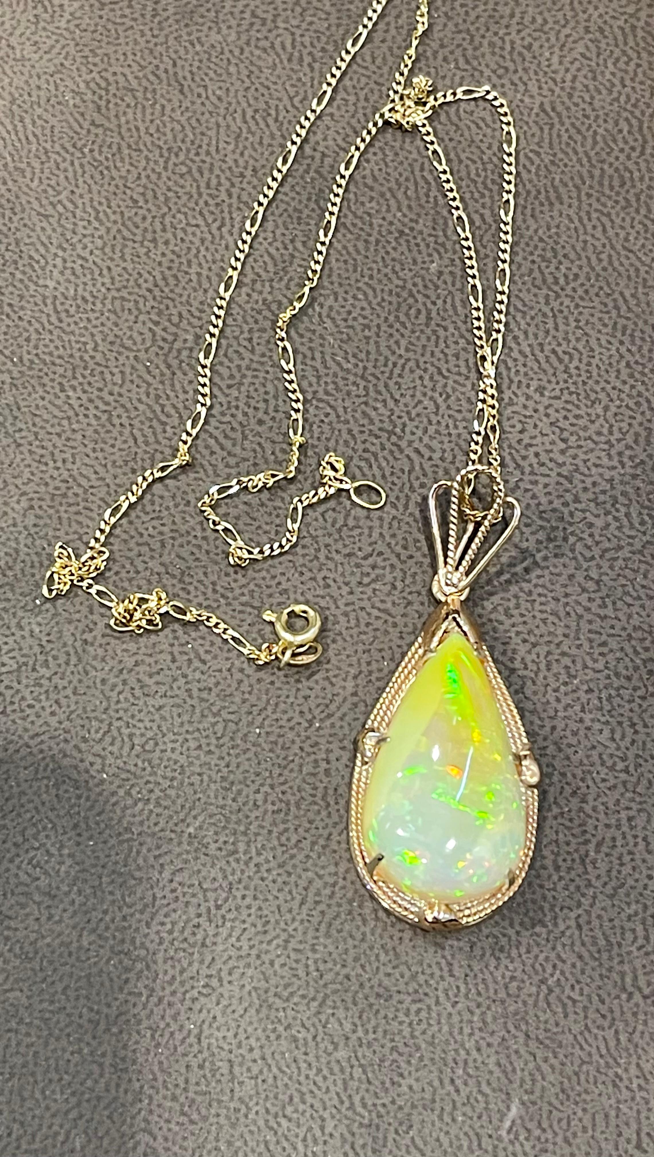 20 Carat Pear Ethiopian Opal  Pendant / Necklace 18 Karat Yellow Gold Estate For Sale 4