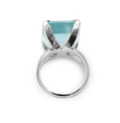 20 Carat Rectangular Deep Blue Aquamarine 18 Karat White Gold Ring