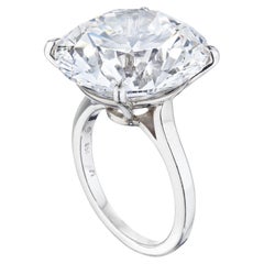 20 Carat Round Brilliant Statement Brilliant White / D color VVS Diamond Ring