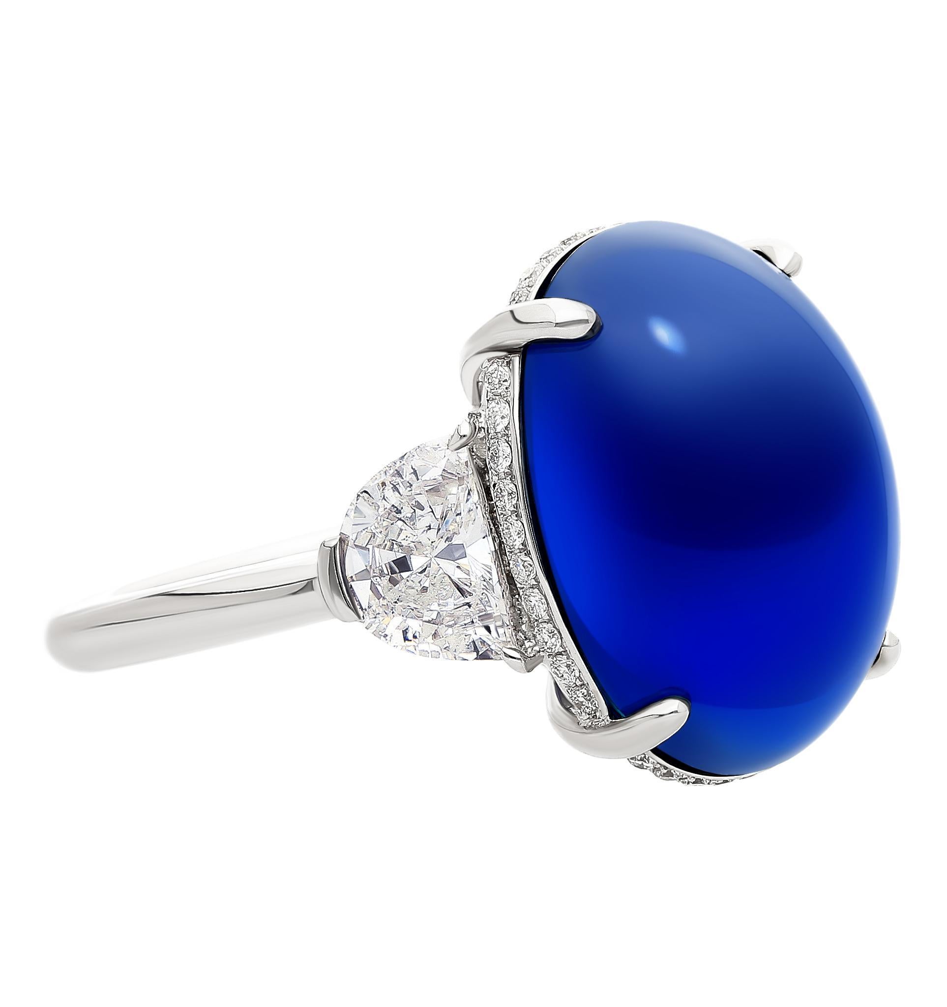 Anello con zaffiro di Birmania e diamante da 20 carati blu reale senza calore In condizioni Nuovo in vendita a Miami, FL