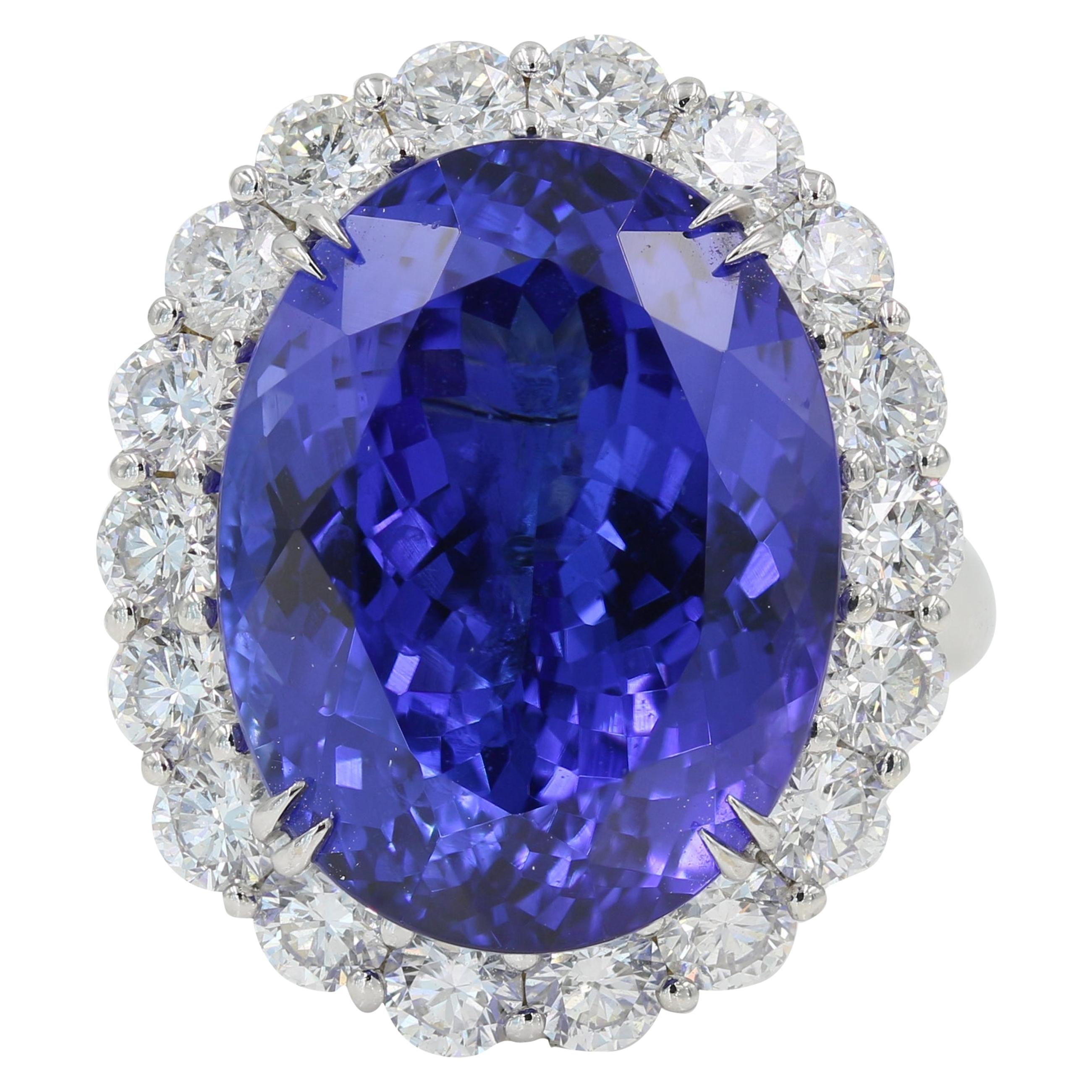 20 Carat Tanzanite and Diamond Ring/Pendant in 18 Karat White Gold For Sale