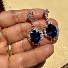 20 Carat Tanzanite & Diamond Hanging /Cocktail  Drop Earring 18 Karat White Gold