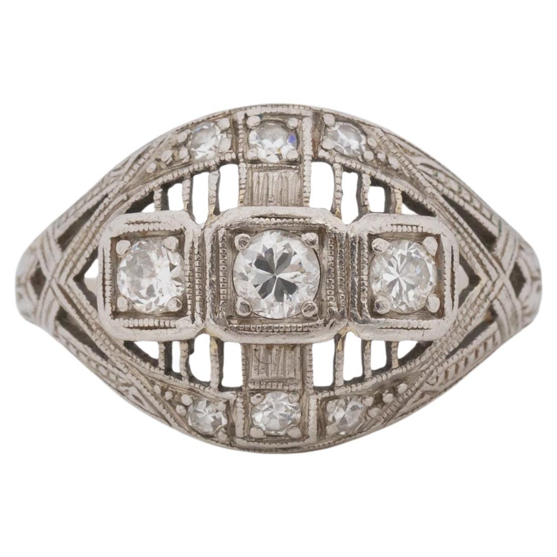 .20 Carat Total Weight Art Deco Diamond Platinum Engagement Ring For Sale