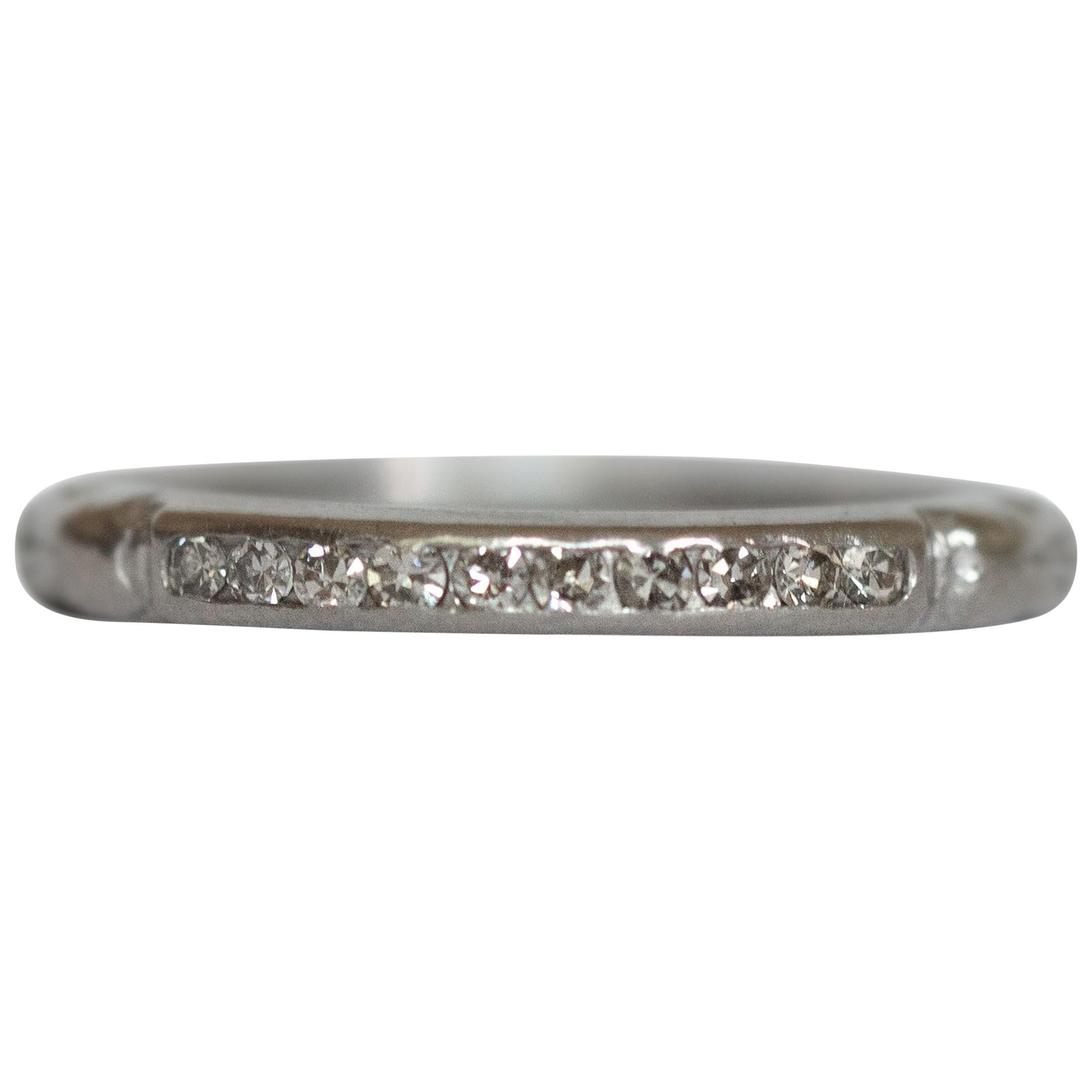 .20 Carat Total Weight Diamond Wedding Band Ring For Sale