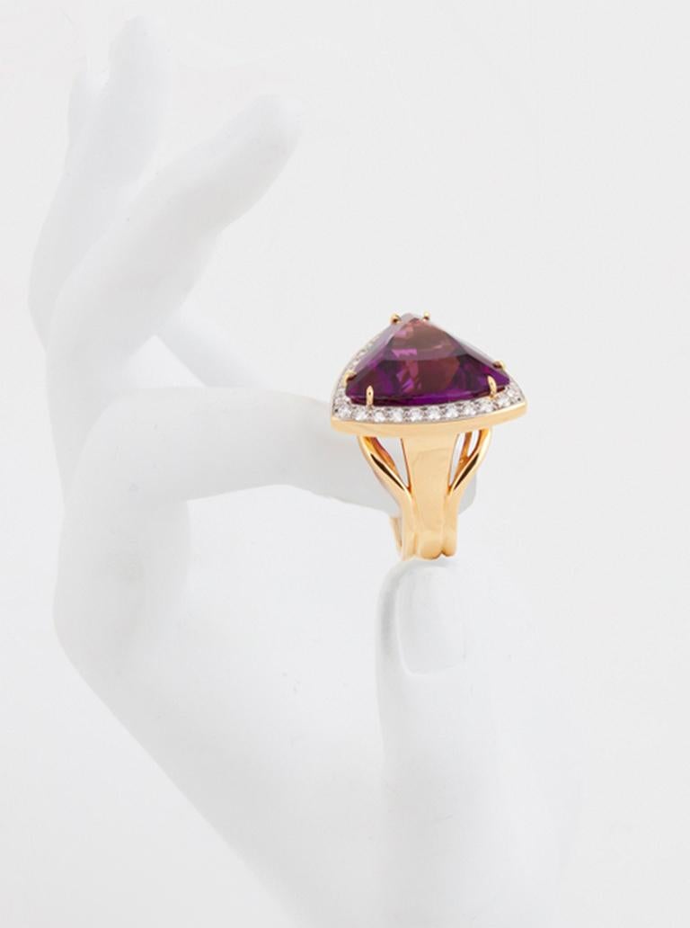 20 Carat Trilliant Cut Amethyst and Diamond Ring by John Landrum Bryant For Sale 1