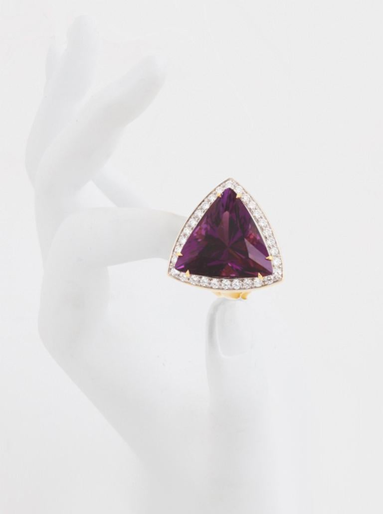 20 Carat Trilliant Cut Amethyst and Diamond Ring by John Landrum Bryant For Sale 2
