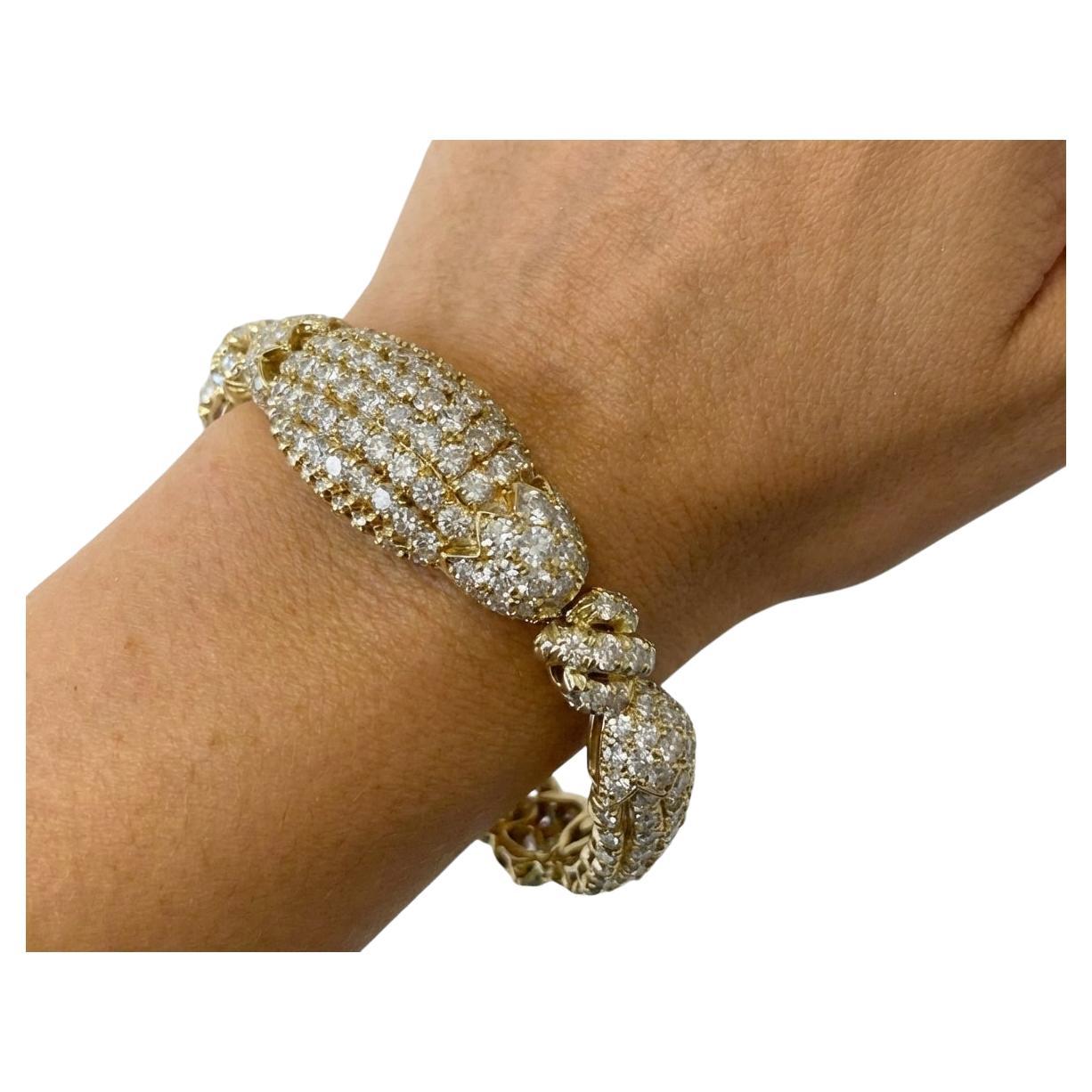 20 Carat Vintage David Webb Diamond Bracelet For Sale