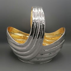 20th centiry Italia Solid Silver Basket with handle