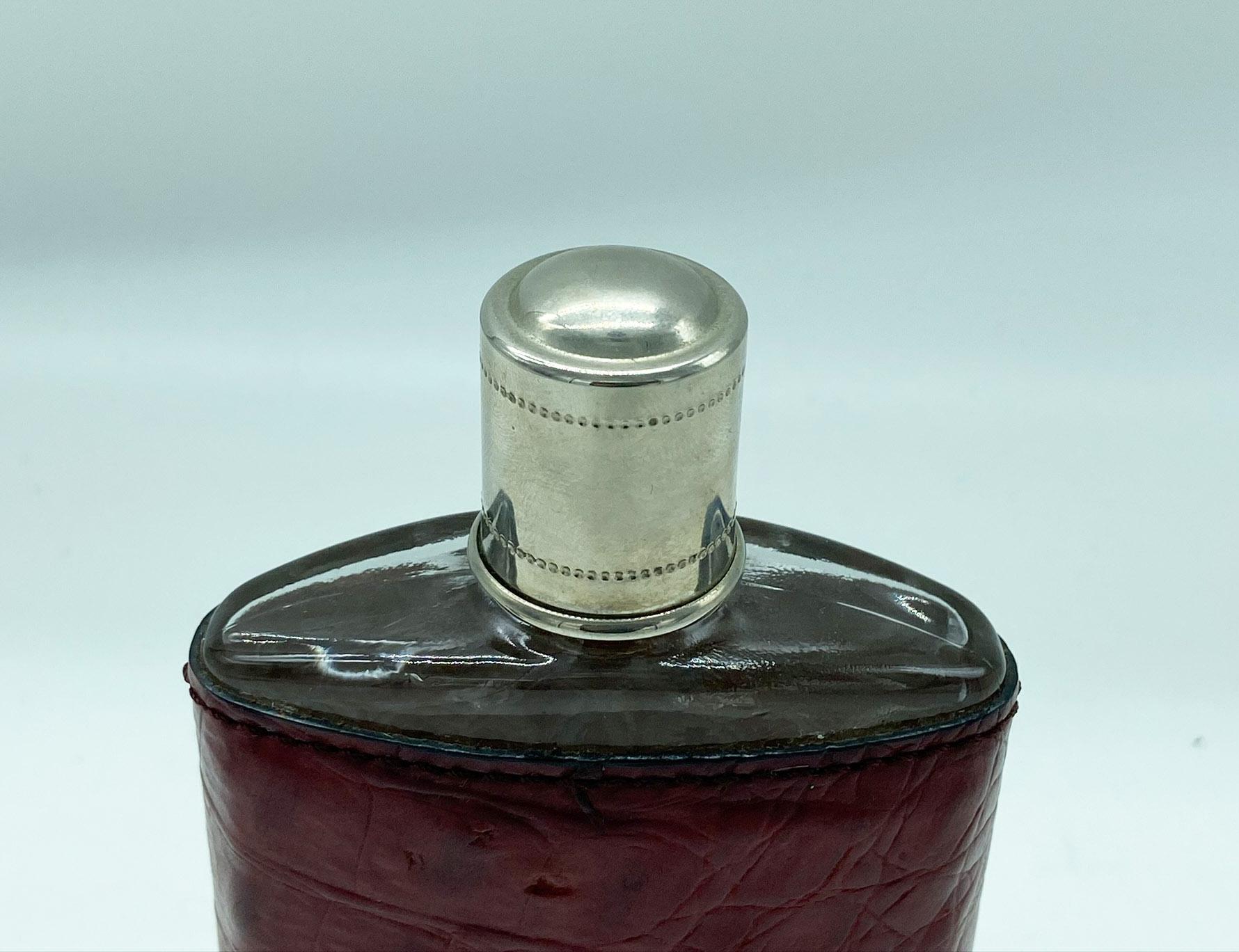 20th Century Leather Flask, Italy In Good Condition In Naples, IT