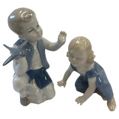 20 Century German Hand Painted Brother and Sister Playing Porcelain, Lippeisdorf