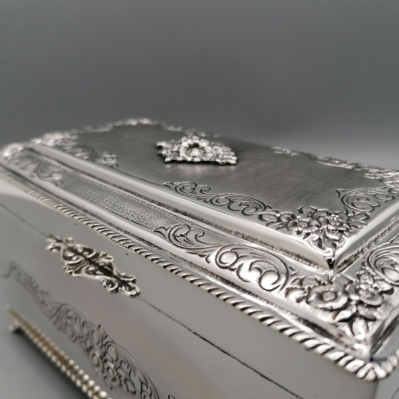 20th Century Italian 800 Solid Silver Jewel Box For Sale 2