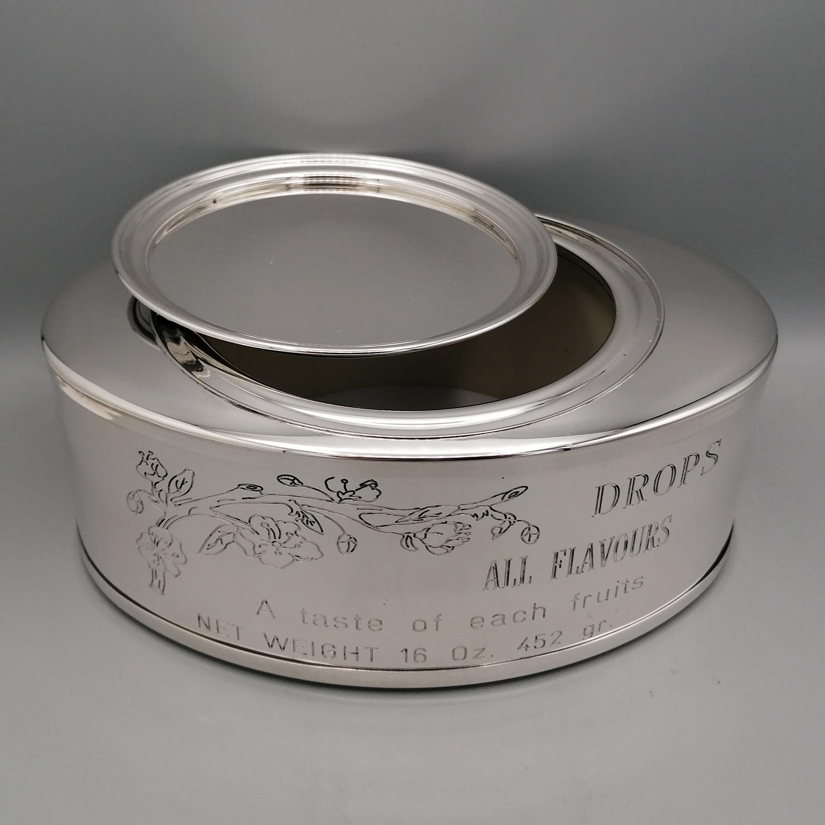 20° Century Italian Solid Silver oval biscuit or candy box For Sale 5