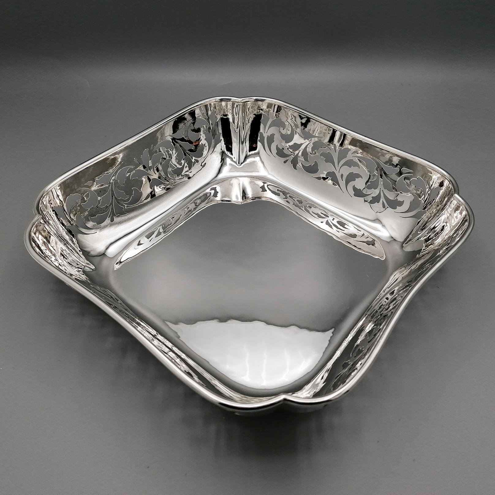 Contemporary 20th Century Italian Sterling Silver Hand Piercewd Centrepiace/Bowl For Sale