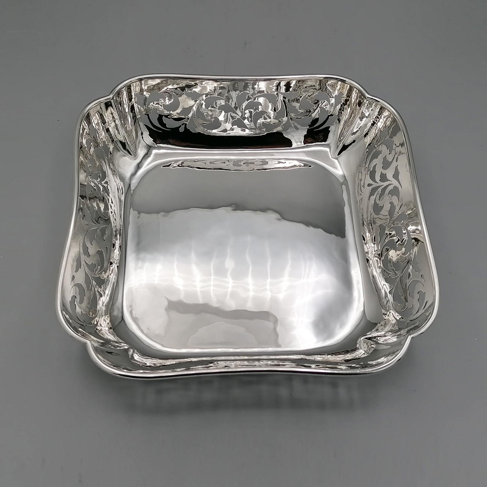 20th Century Italian Sterling Silver Hand Piercewd Centrepiace/Bowl For Sale 3