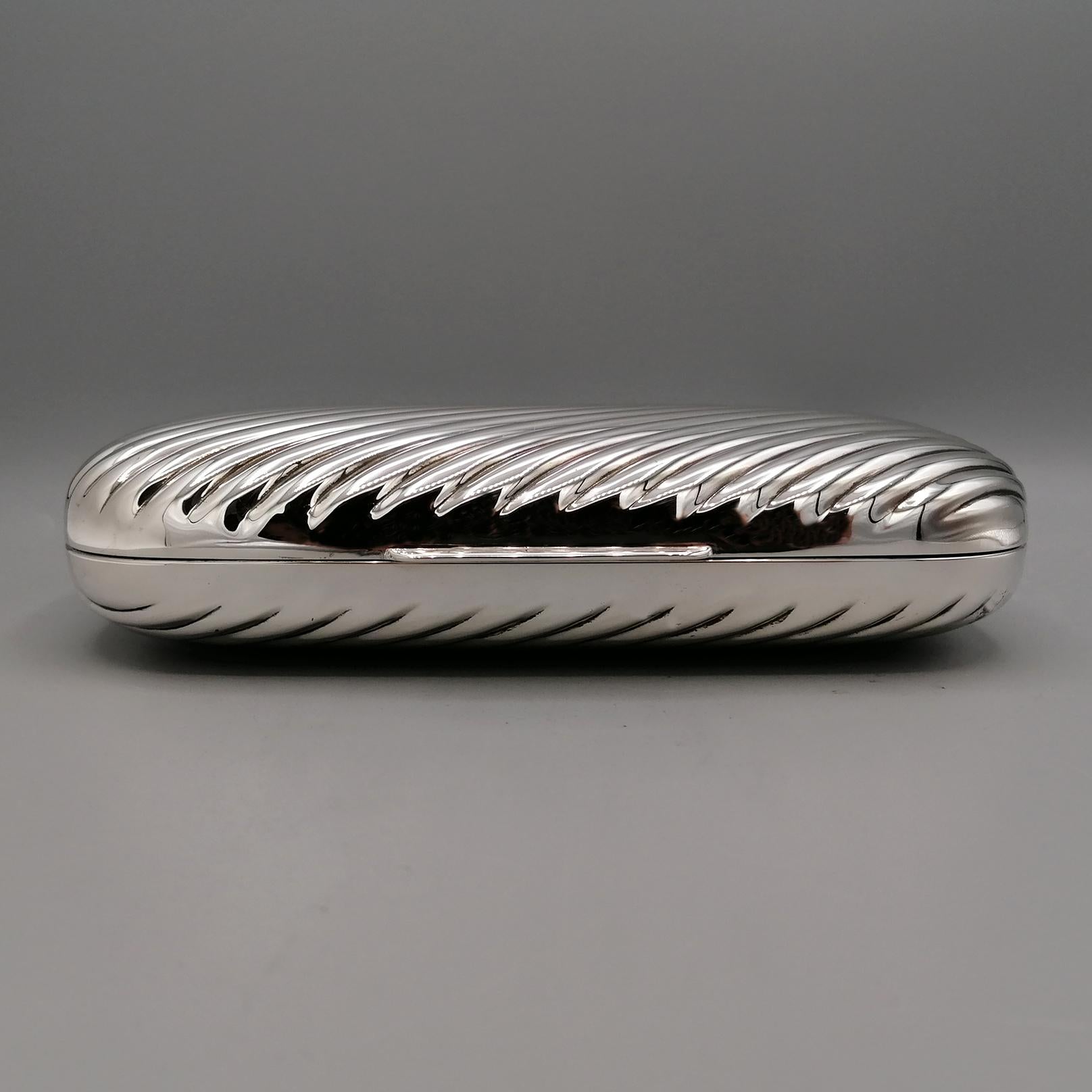 Late 20th Century 20th Century Italian Sterling Silver Oblong Box For Sale