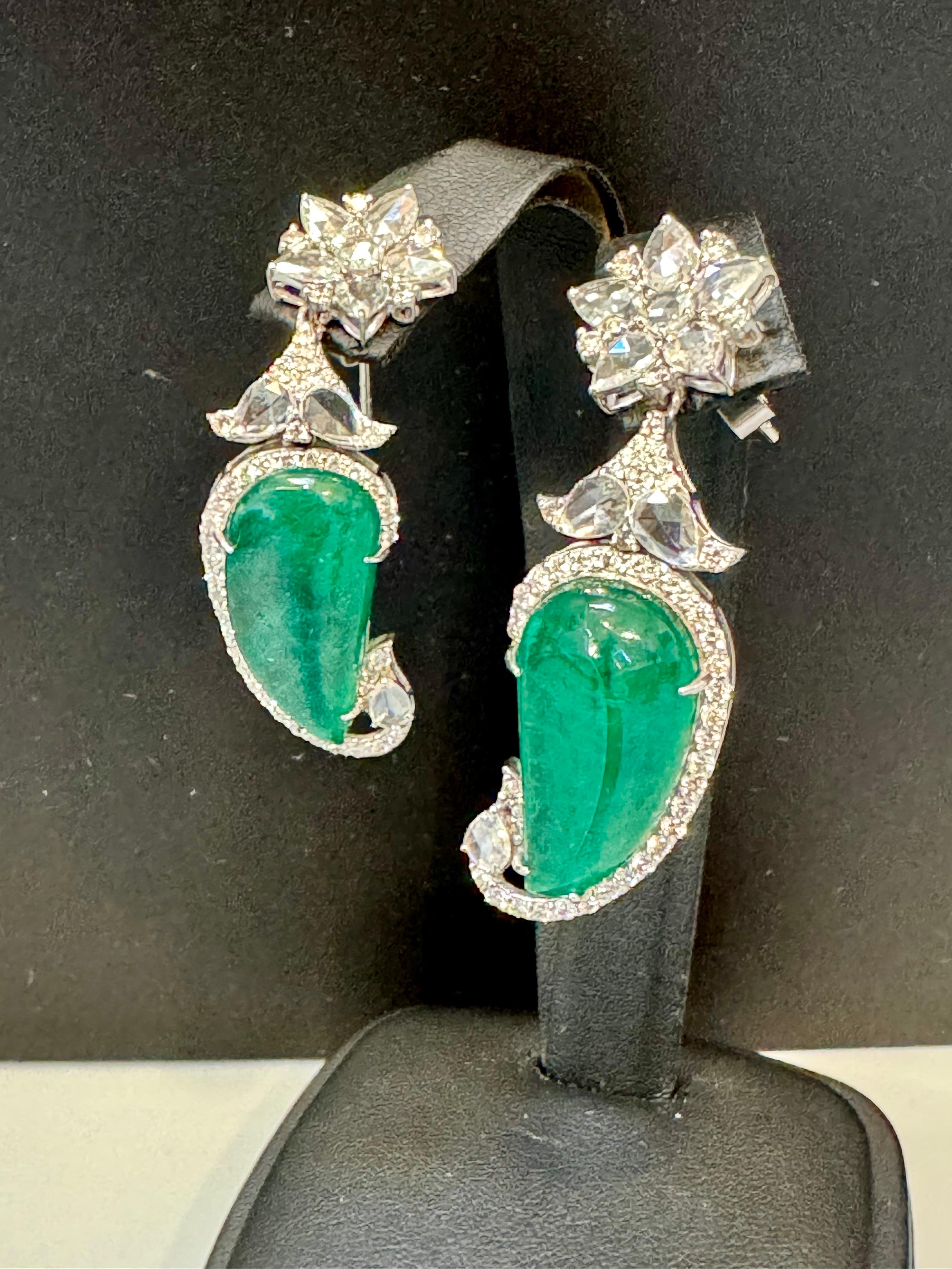 20 Ct Fine Emerald Cabochon & 4 Ct Rose Cut Diamond  18 Kt White Gold  Earrings For Sale 1